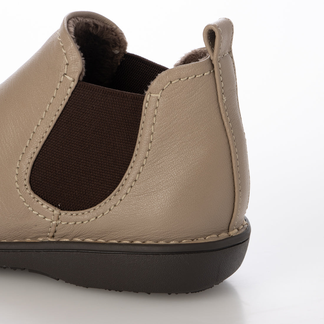 コウベオアシス 神戸オアシス 【天然皮革】暖かサイドゴアショートブーツ EEE (LOK) LOK