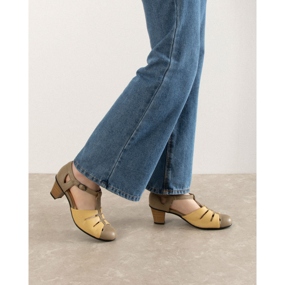 Kobe Oasis Genuine Leather T-Strap Beautiful Leg Casual Pumps
