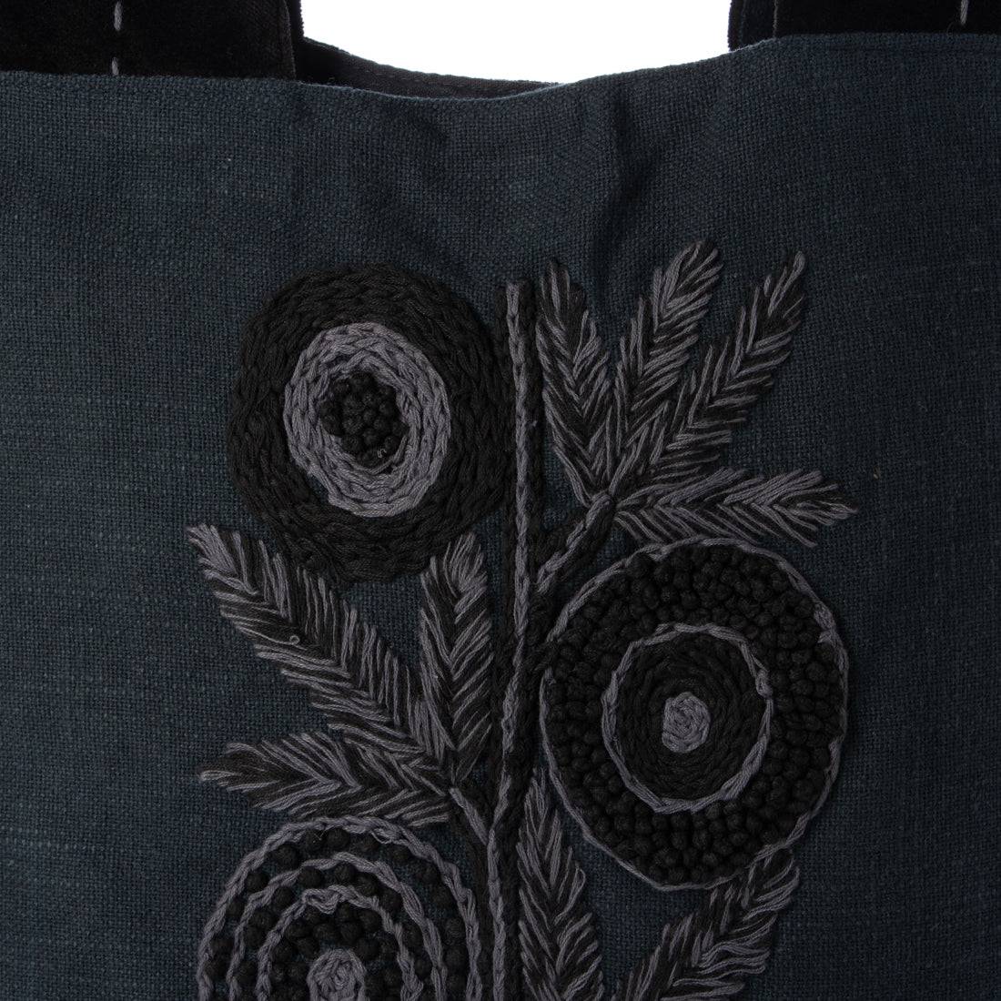 カンカン KANKAN フラワー刺繍トート (ブラック) ブラック