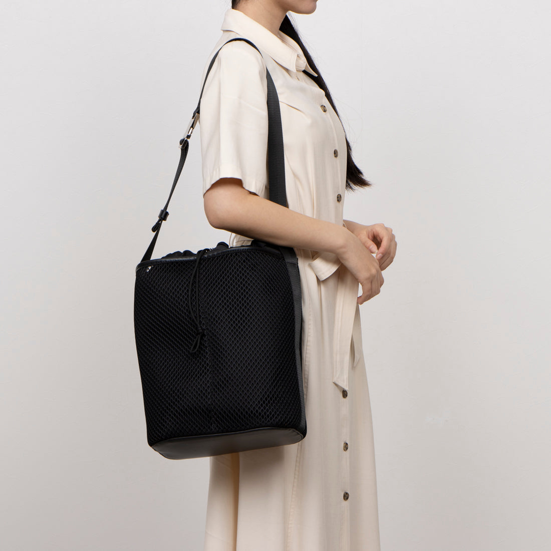 カカトゥ kakatoo メッシュバゲットショルダーバッグ (BK) BK