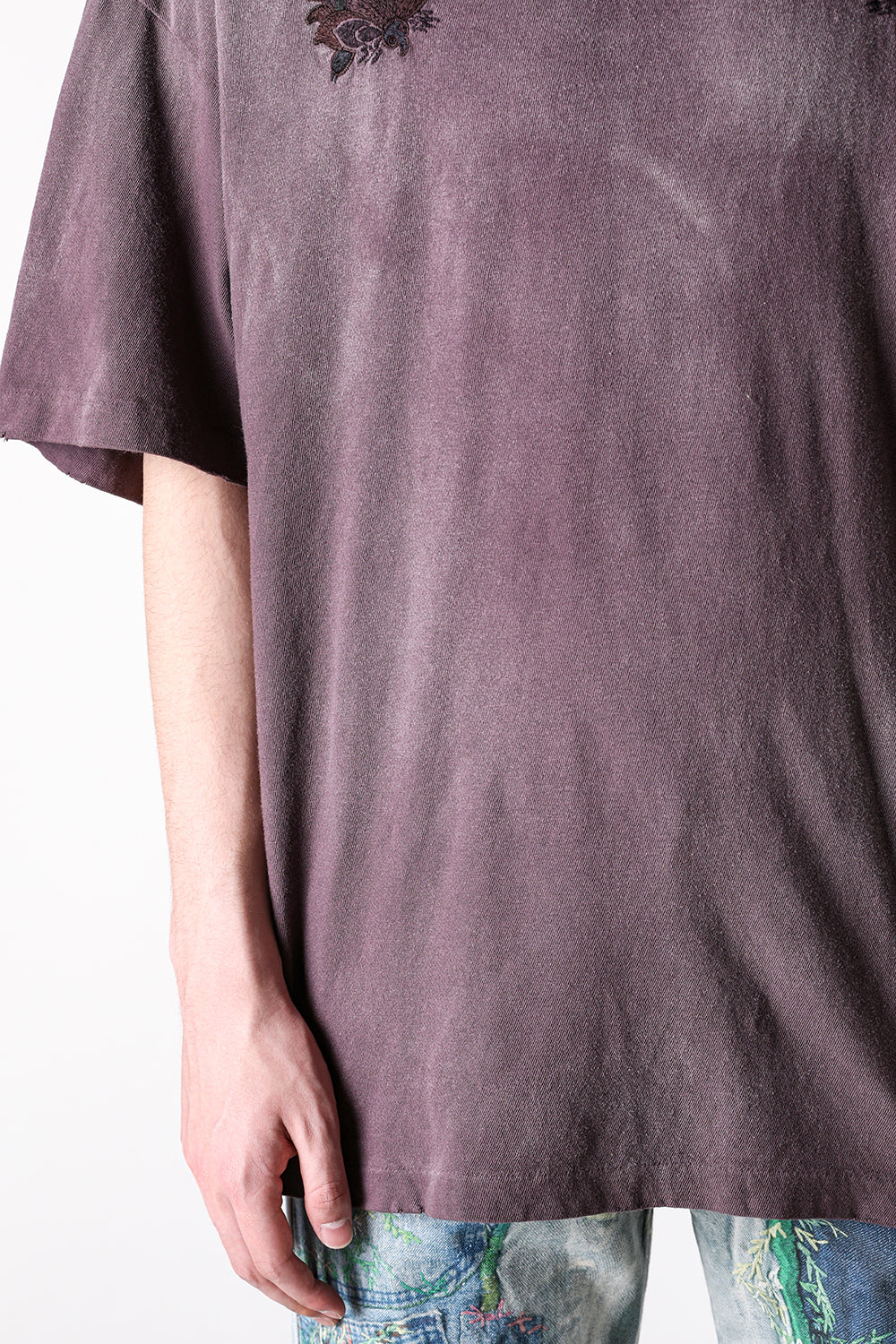 カミヤ KAMIYA “AGEHA” Embroidery Distressed Tee (BROWN) BROWN