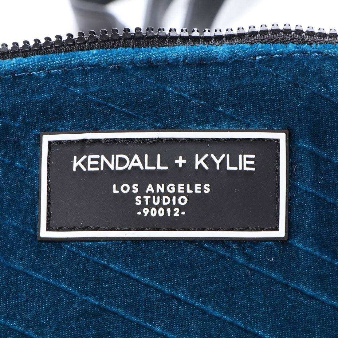 ケンダルアンドカイリー KENDALL+KYLIE レディースショルダーバッグHBKK-319-0006-51