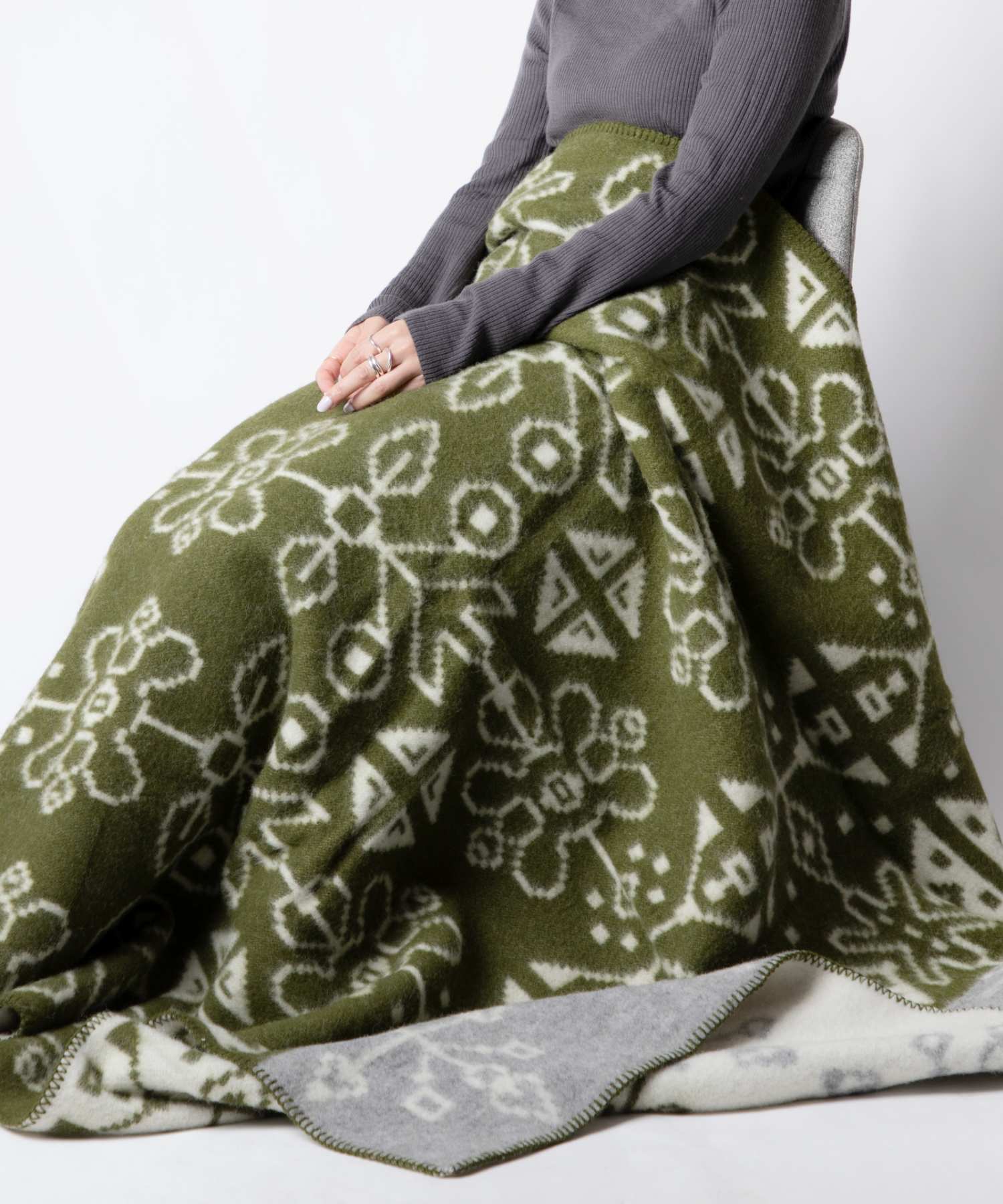 クリッパン KLIPPAN ブランケット 2281 TRADITION スローケット ひざ掛け ウール 130×180 THROWS 毛布