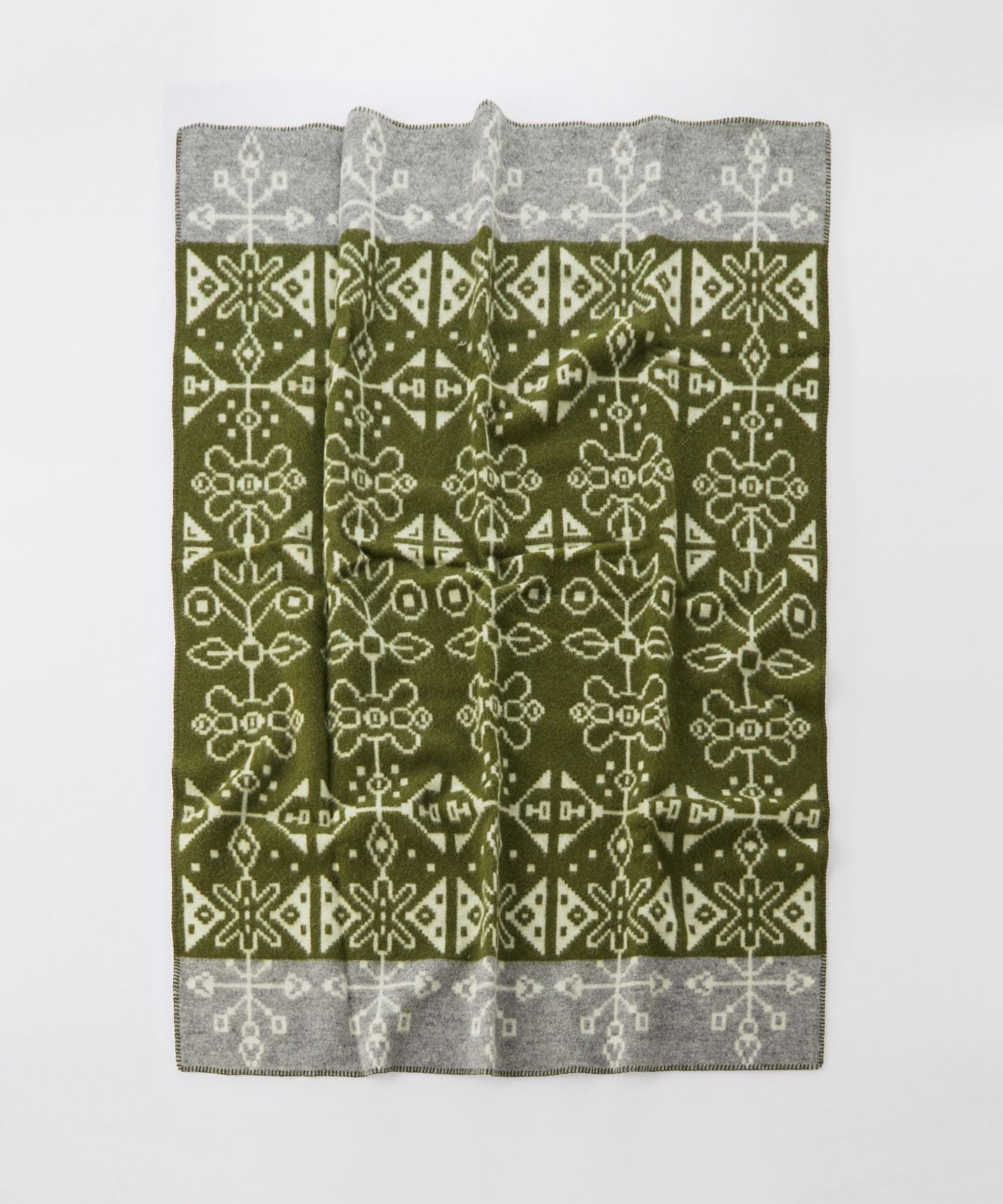 クリッパン KLIPPAN ブランケット 2281 TRADITION スローケット ひざ掛け ウール 130×180 THROWS 毛布