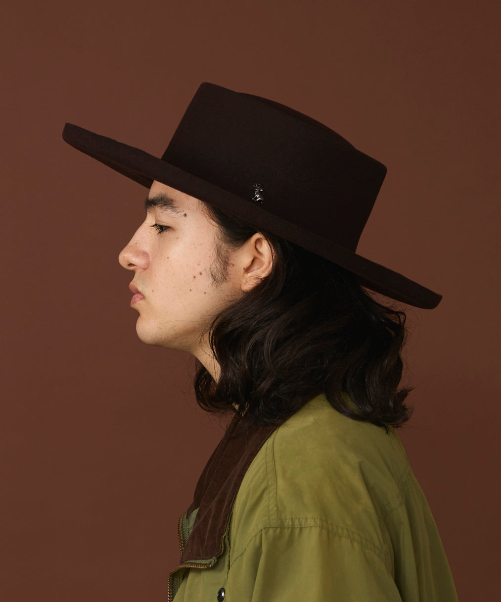 アース arth arth Long EdgeUp Porkpie (LT BEIGE (95)) LT BEIGE (95)