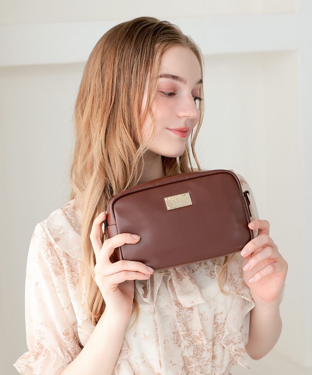 クレリア Clelia ショルダーバッグ ポーチ ミニ レディース 2way 小さめ 肩がけ 軽量 おしゃれ オシャレ かわいい 大人かわいい ボックス型 CLー25818