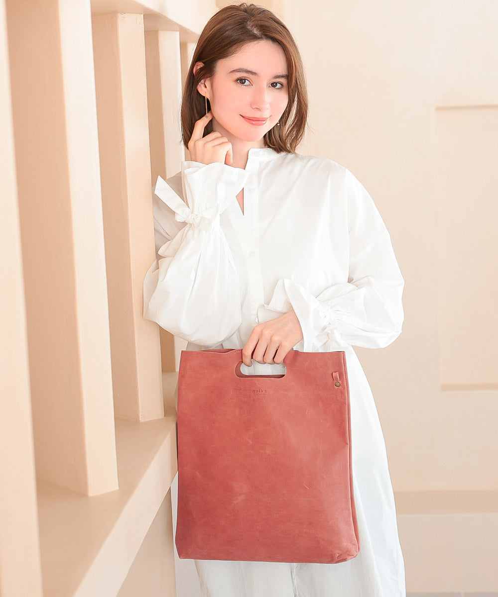 ナフカ nafka ショルダーバッグ レディーストートバッグ ブランド ナチュラル 3way シンプル 斜めがけ 肩掛け スリム A4 アンティーク 本革 nafka