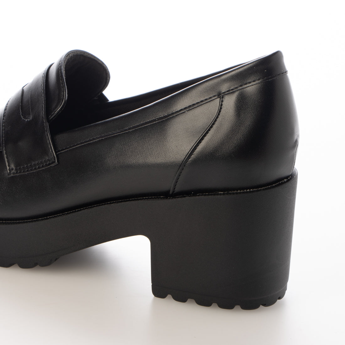 リバティードール LiBERTYDOLL ハイヒールローファー / 3023M