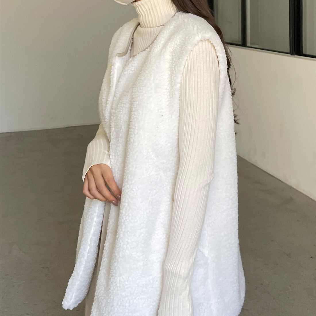 ルエレ Louere Louere パイピングネックボアベスト