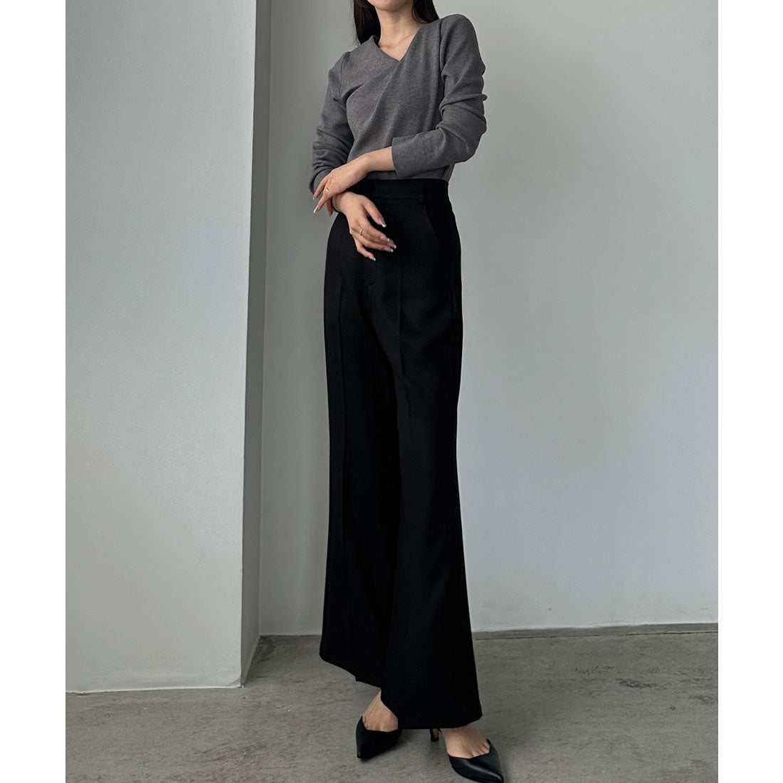 ルエレ Louere Louere バックスリットフレアパンツ(薄手) (ブラック) ブラック