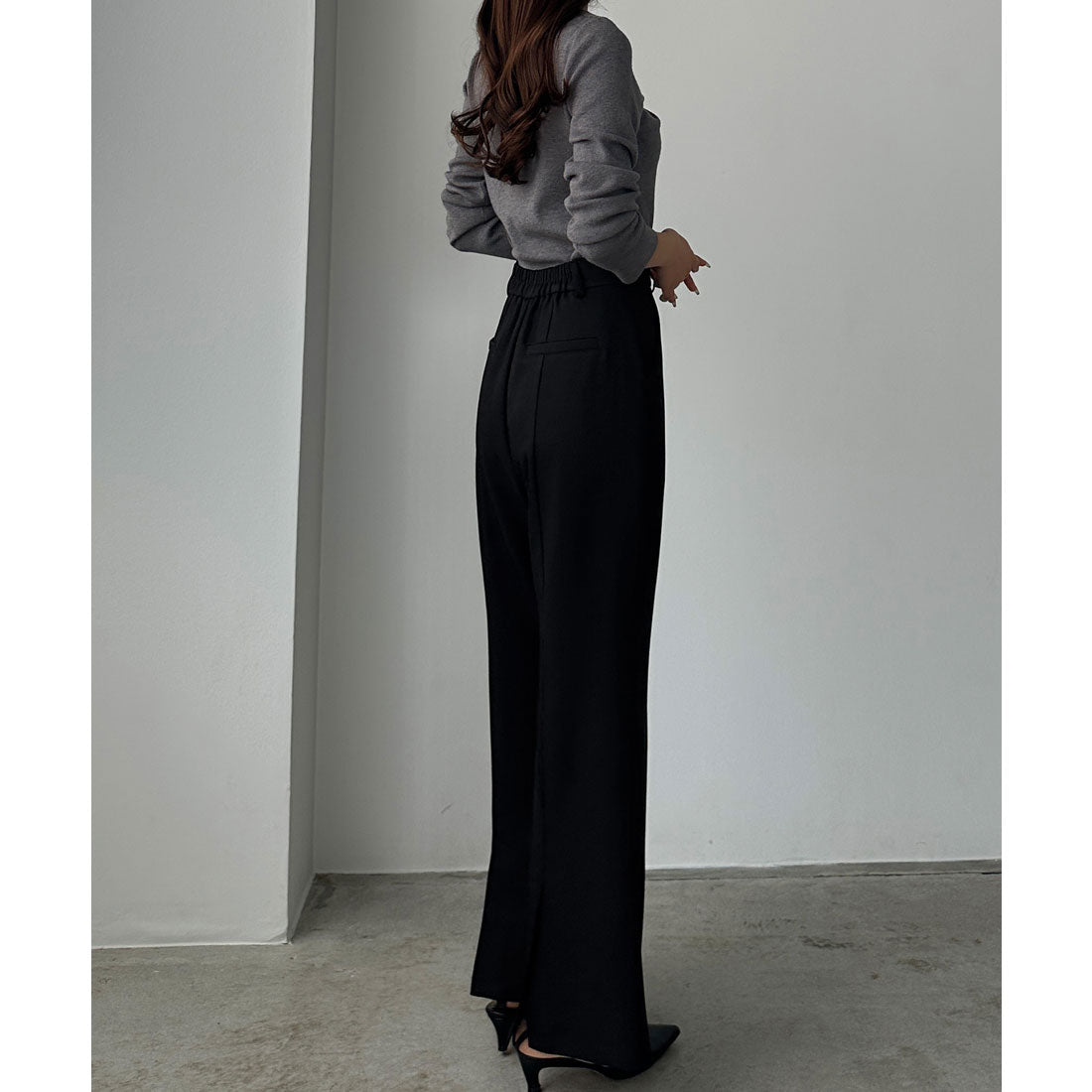 ルエレ Louere Louere バックスリットフレアパンツ(薄手) (ブラック) ブラック
