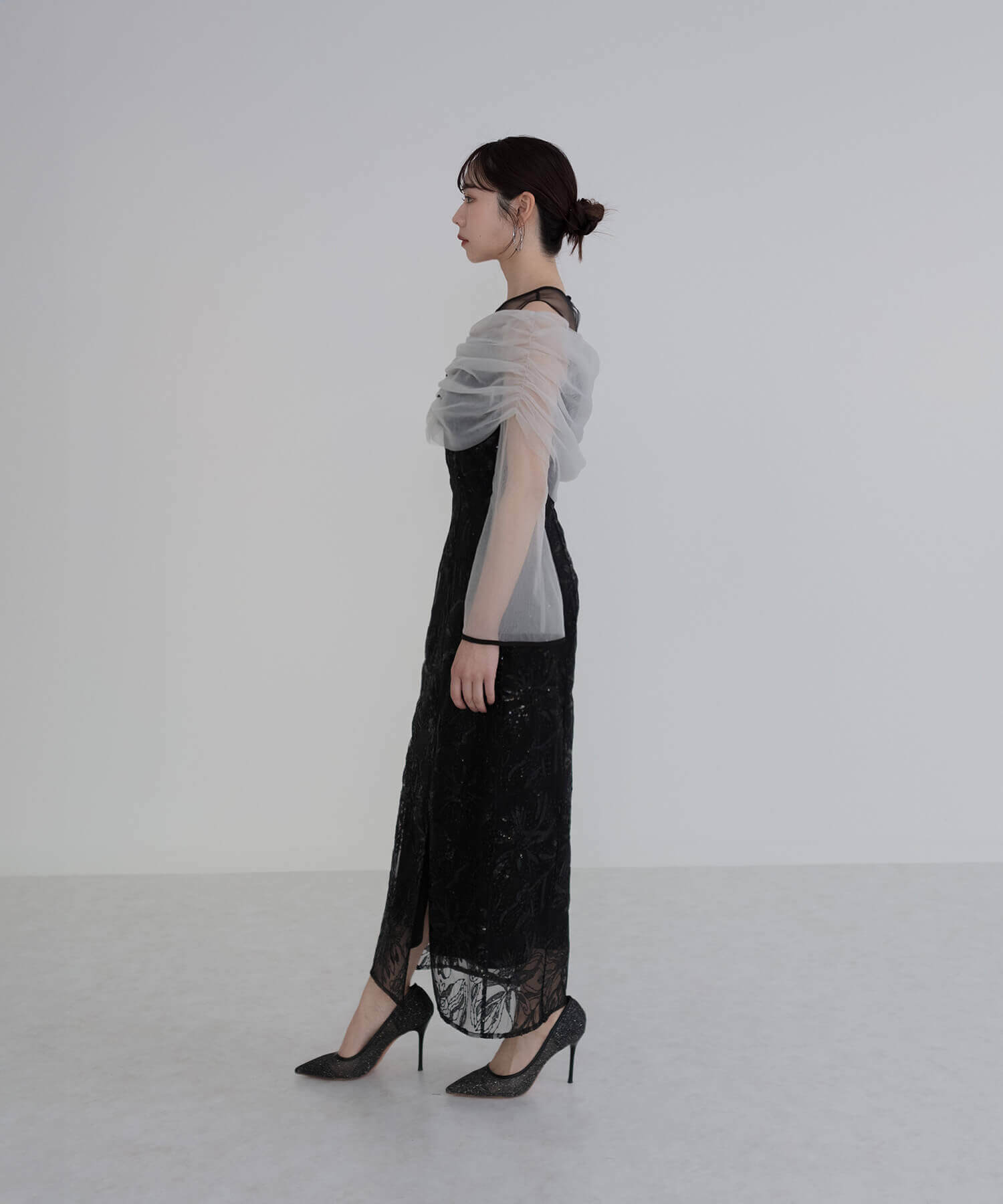 レジャ Leja チュールオフショルダー花柄Iラインドレスワンピース美脚効果結婚式 パーティードレス 成人式 20代 30代 40代 (BLACK) BLACK