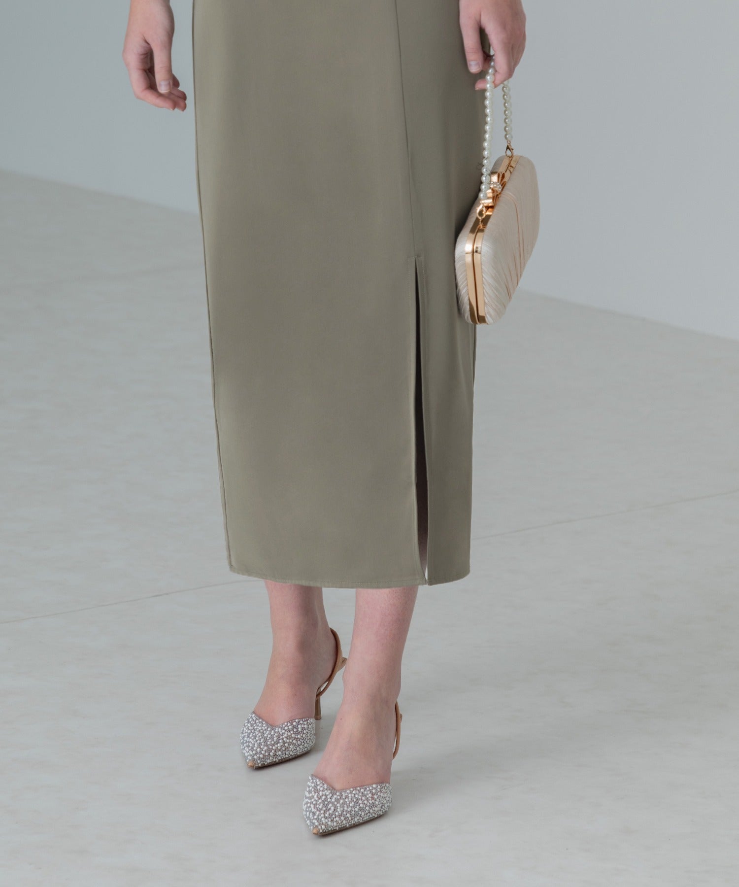 レジャ Leja 蕾絲荷葉邊背心I型連衣裙美腿效果婚禮 派對裙 成人式 20代 30代 40代