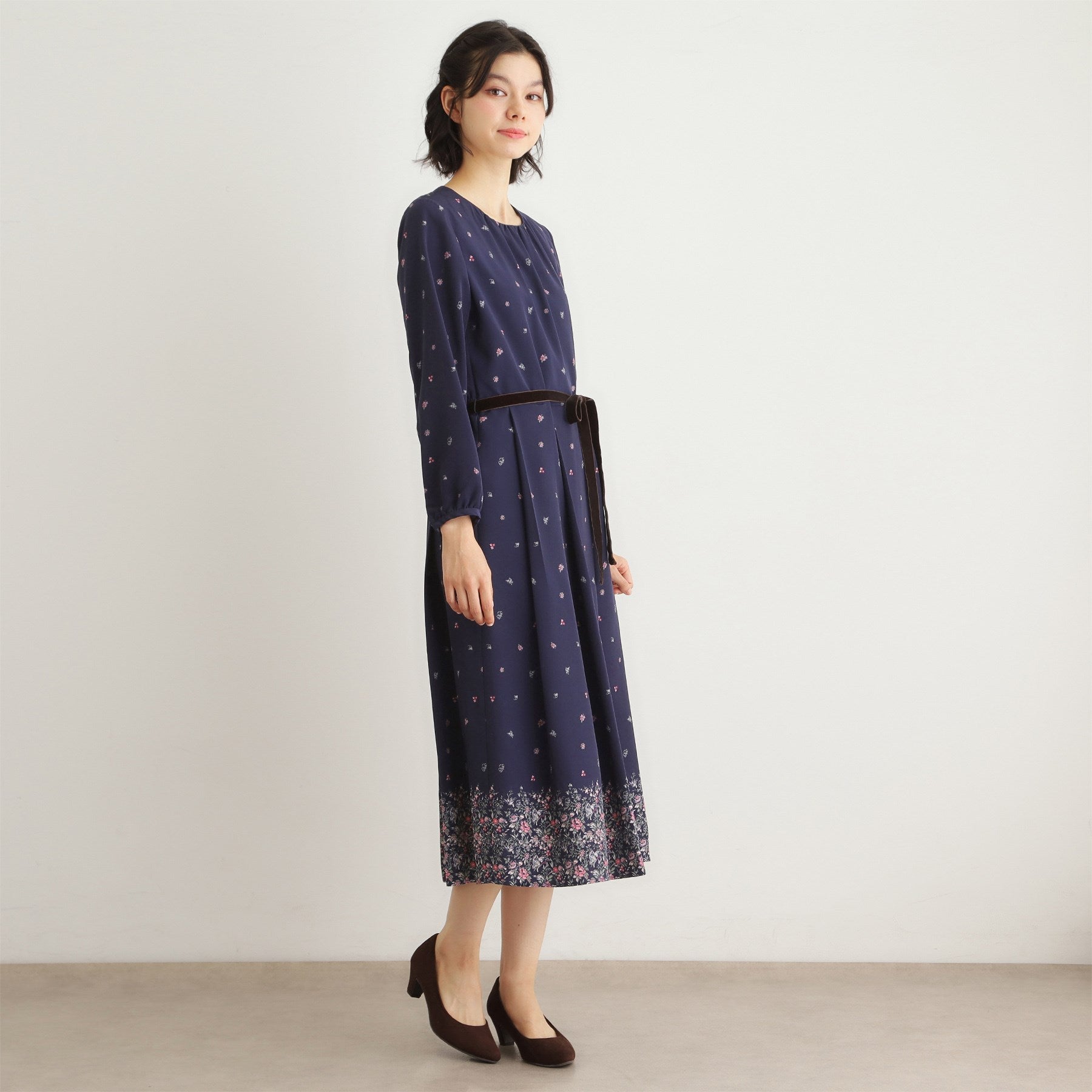 ローラ アシュレイ LAURA ASHLEY 【洗える/同柄アイテムあり】ライリー バタフライズ柄 ワンピース (ベージュ(152)) ベージュ(152)