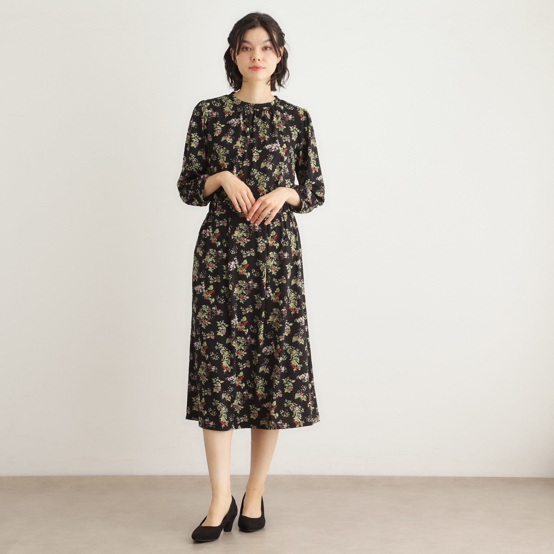 ローラ アシュレイ LAURA ASHLEY 【洗える/ジャージ素材/同柄アイテムあり】ベリーズ スペースド柄スカート (ブラック(119)) ブラック(119)