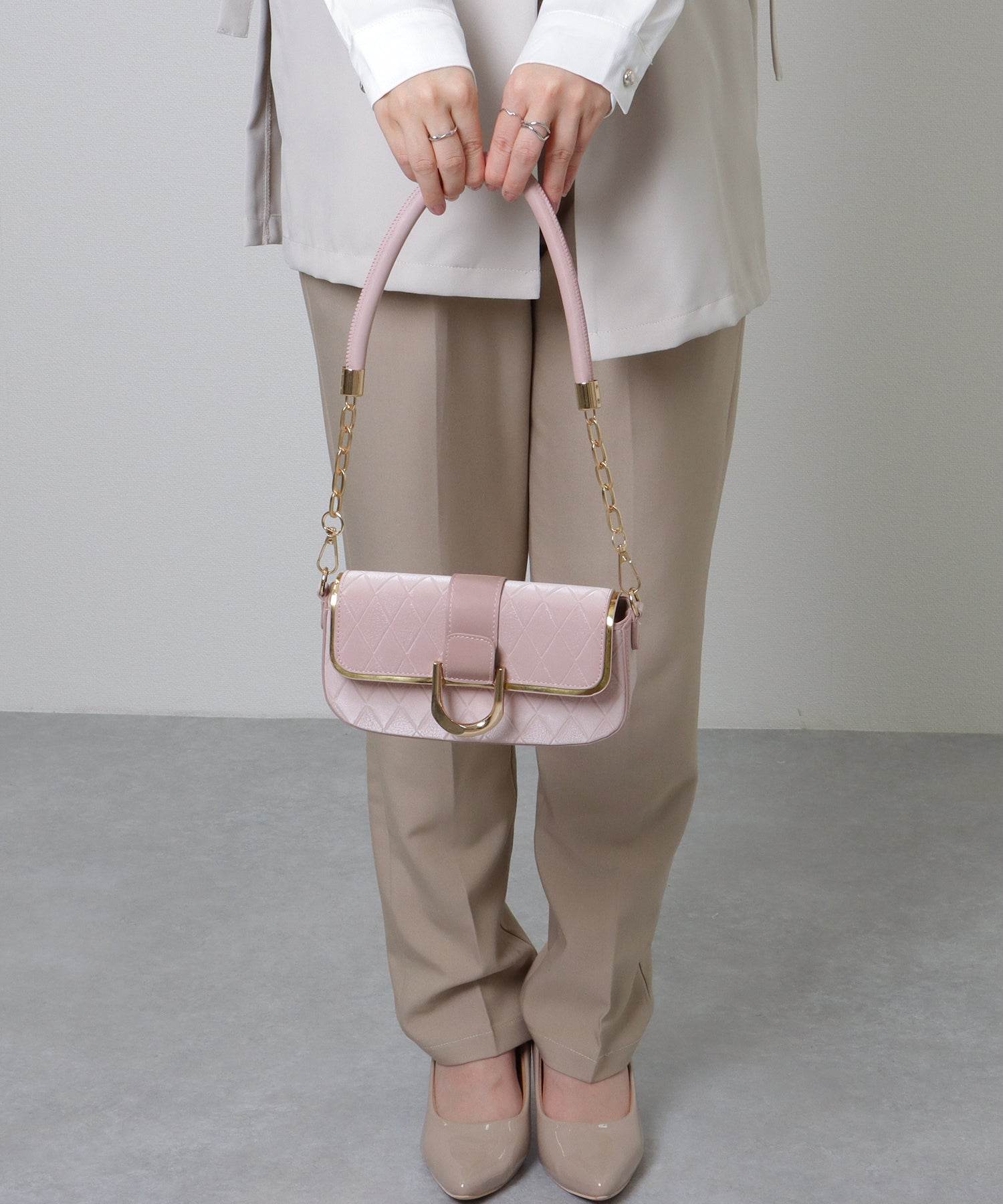 レースレディース Lace Ladies ダイヤ柄 メタリック ラウンド チェーン バッグ (アイボリー) アイボリー