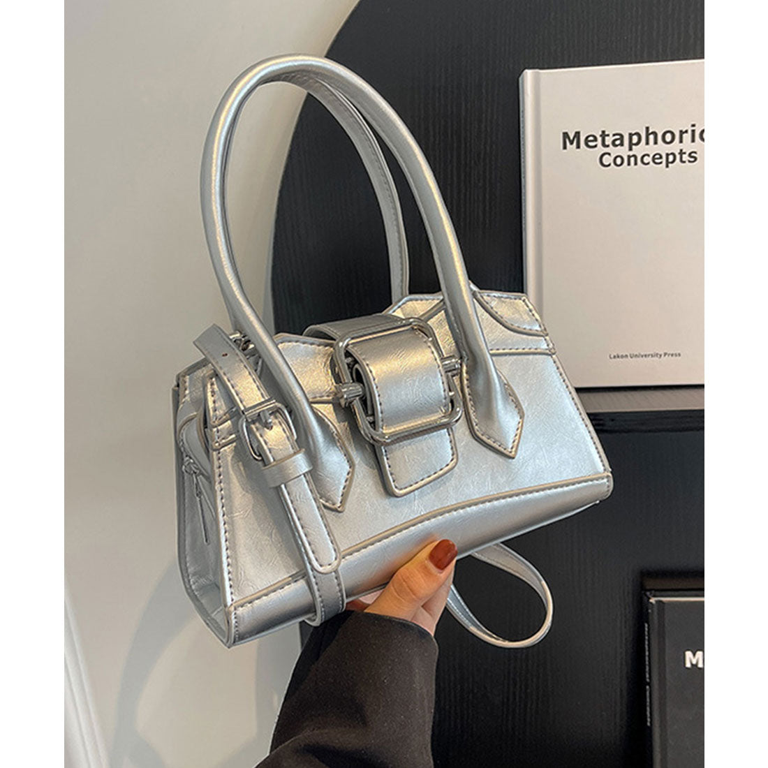 レースレディース Lace Ladies レザー調 ビッグ ベルト付き 2WAY ハンドバッグ (シルバー) シルバー