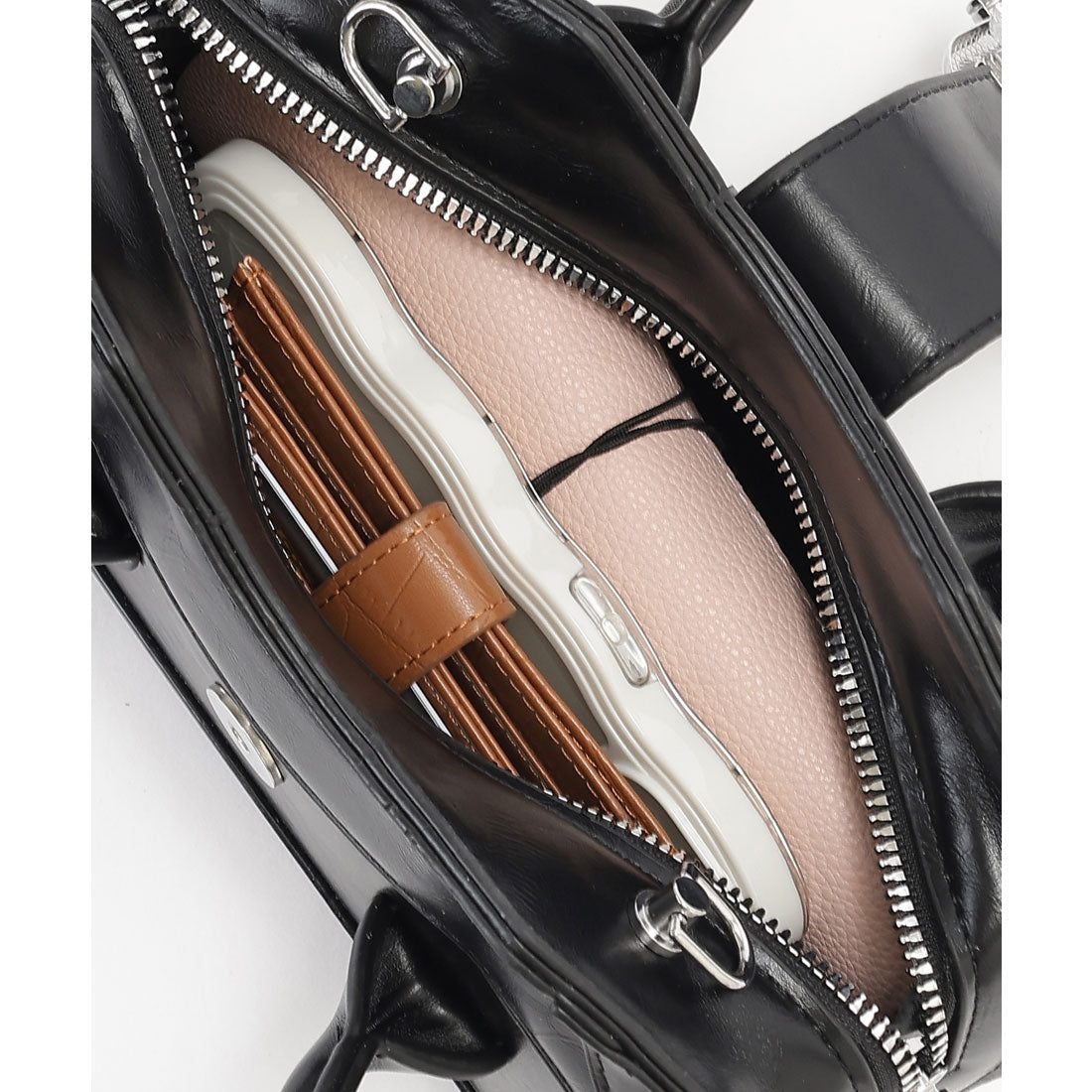 レースレディース Lace Ladies レザー調 ビッグ ベルト付き 2WAY ハンドバッグ (シルバー) シルバー