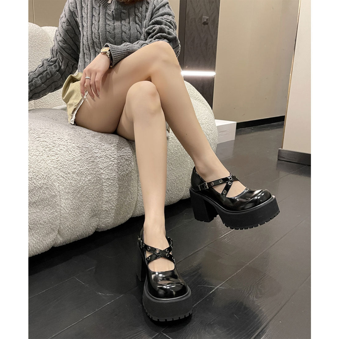 レースレディース Lace Ladies エナメル風 厚底 ハイヒール スタッズ ベルト シューズ (ブラック) ブラック