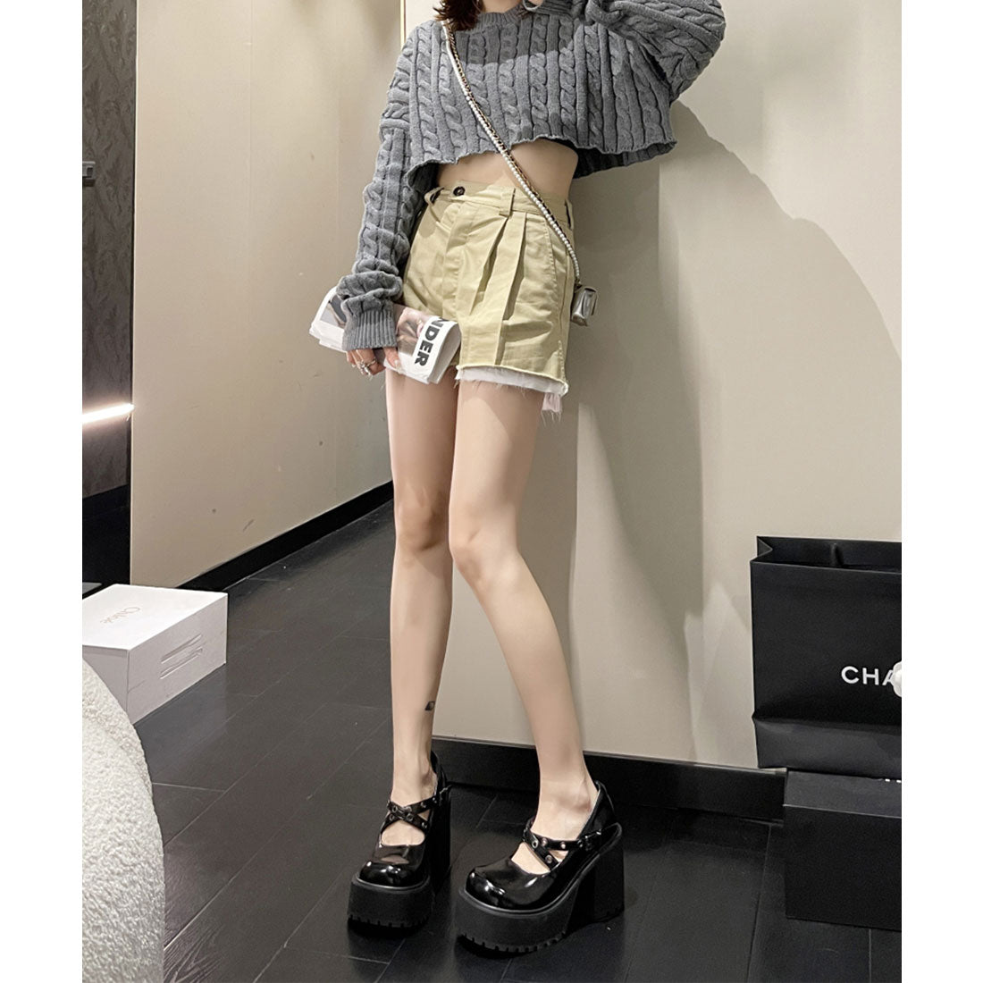 レースレディース Lace Ladies エナメル風 厚底 ハイヒール スタッズ ベルト シューズ (ブラック) ブラック