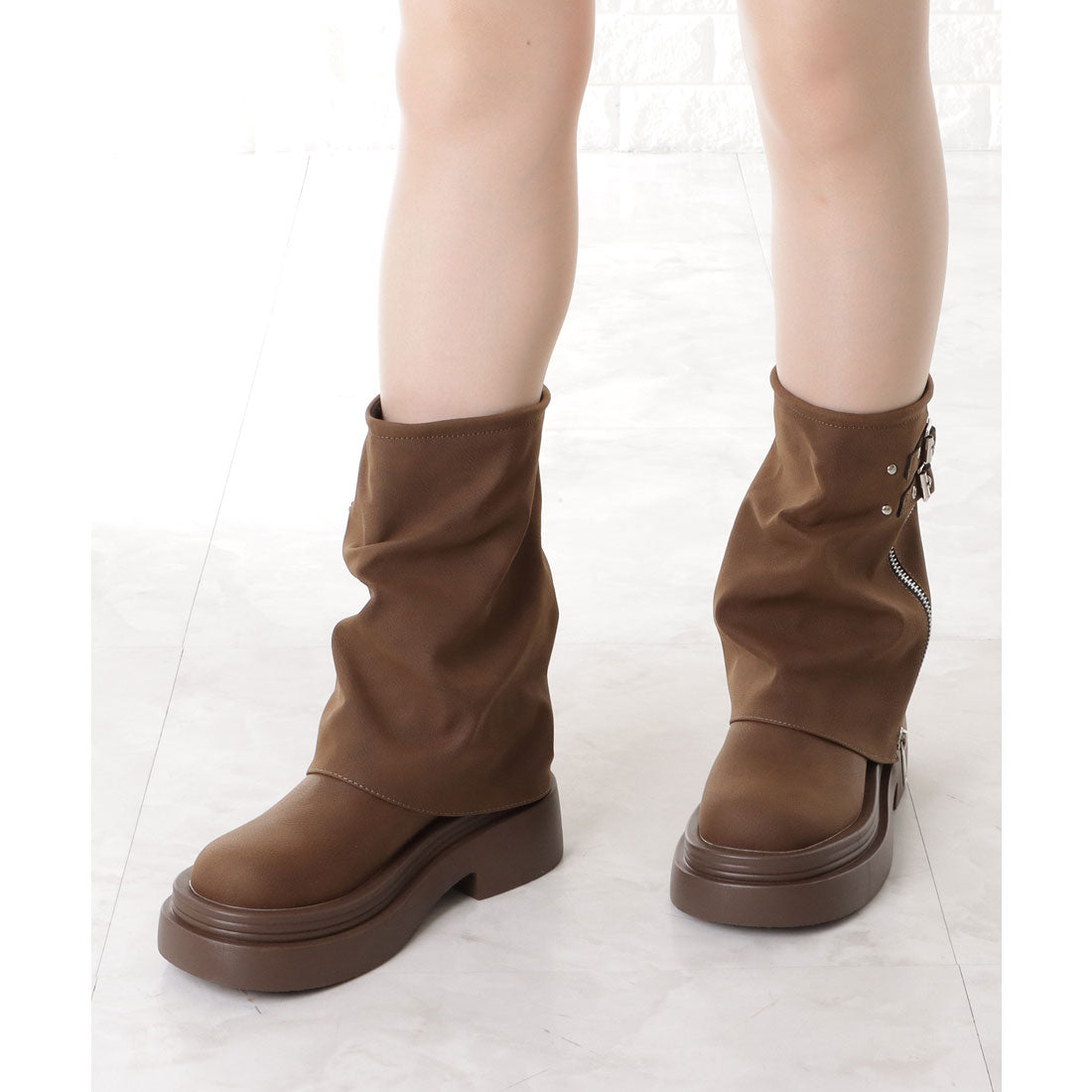 レースレディース Lace Ladies ファスナー付きカバー風厚底ミドルブーツ (ブラウン) ブラウン