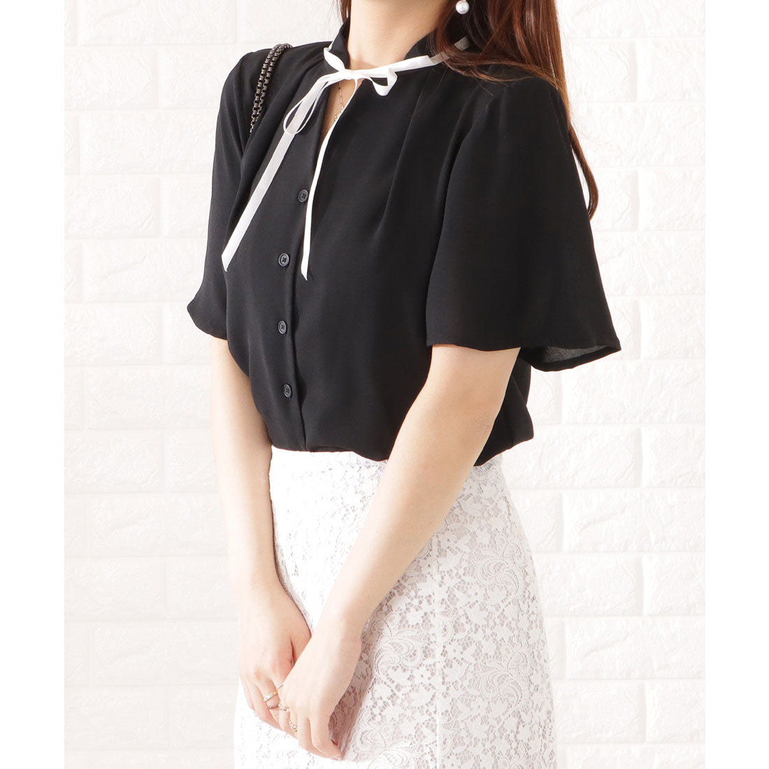 レースレディース Lace Ladies タック入り半袖ボタンブラウス,ブラック