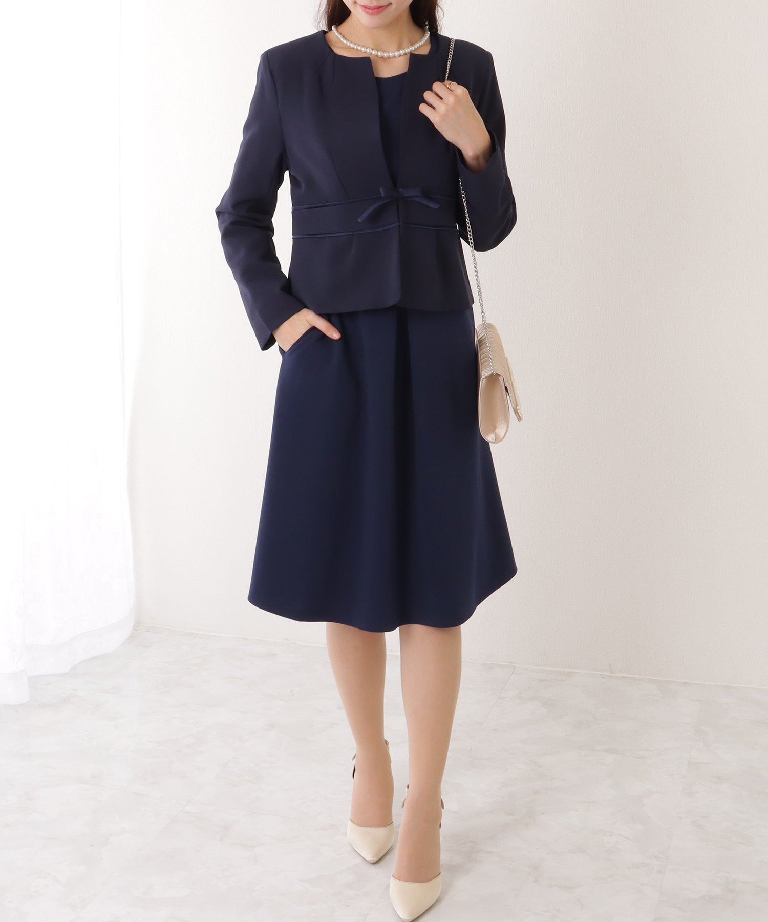 Race Ladies Lace Ladies 2WAY Ribbon Jacket Set with Tuck Dress