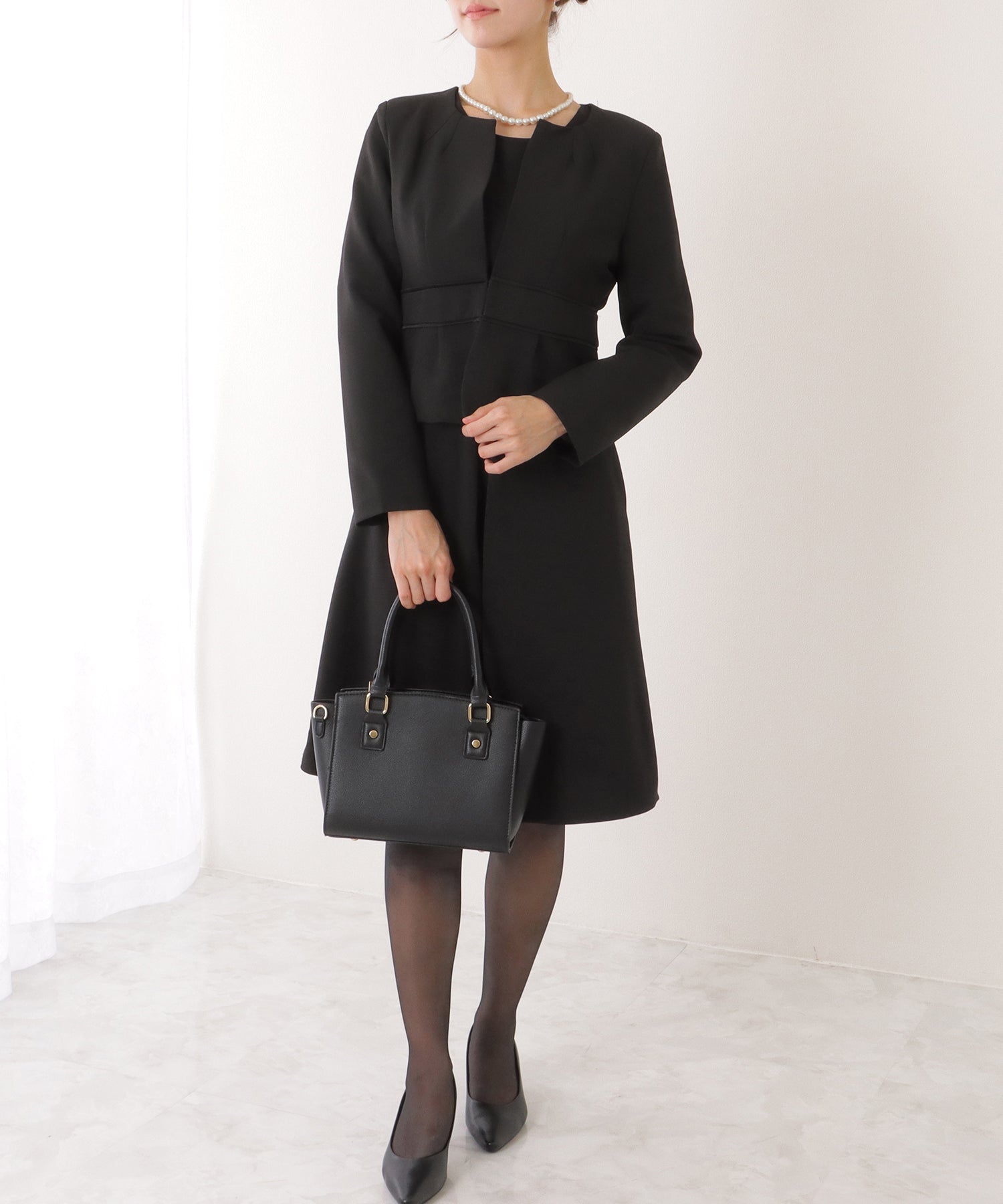 Race Ladies Lace Ladies 2WAY Ribbon Jacket Set with Tuck Dress