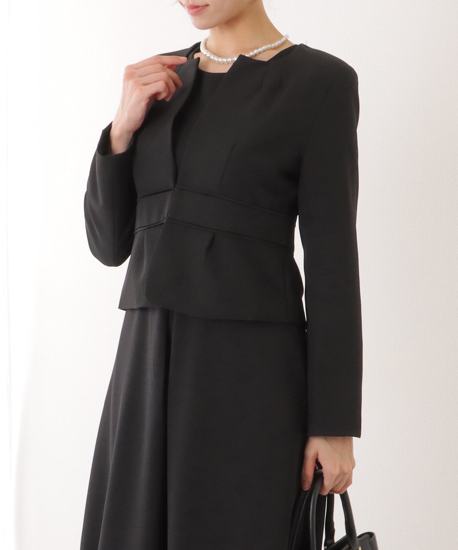 Race Ladies Lace Ladies 2WAY Ribbon Jacket Set with Tuck Dress
