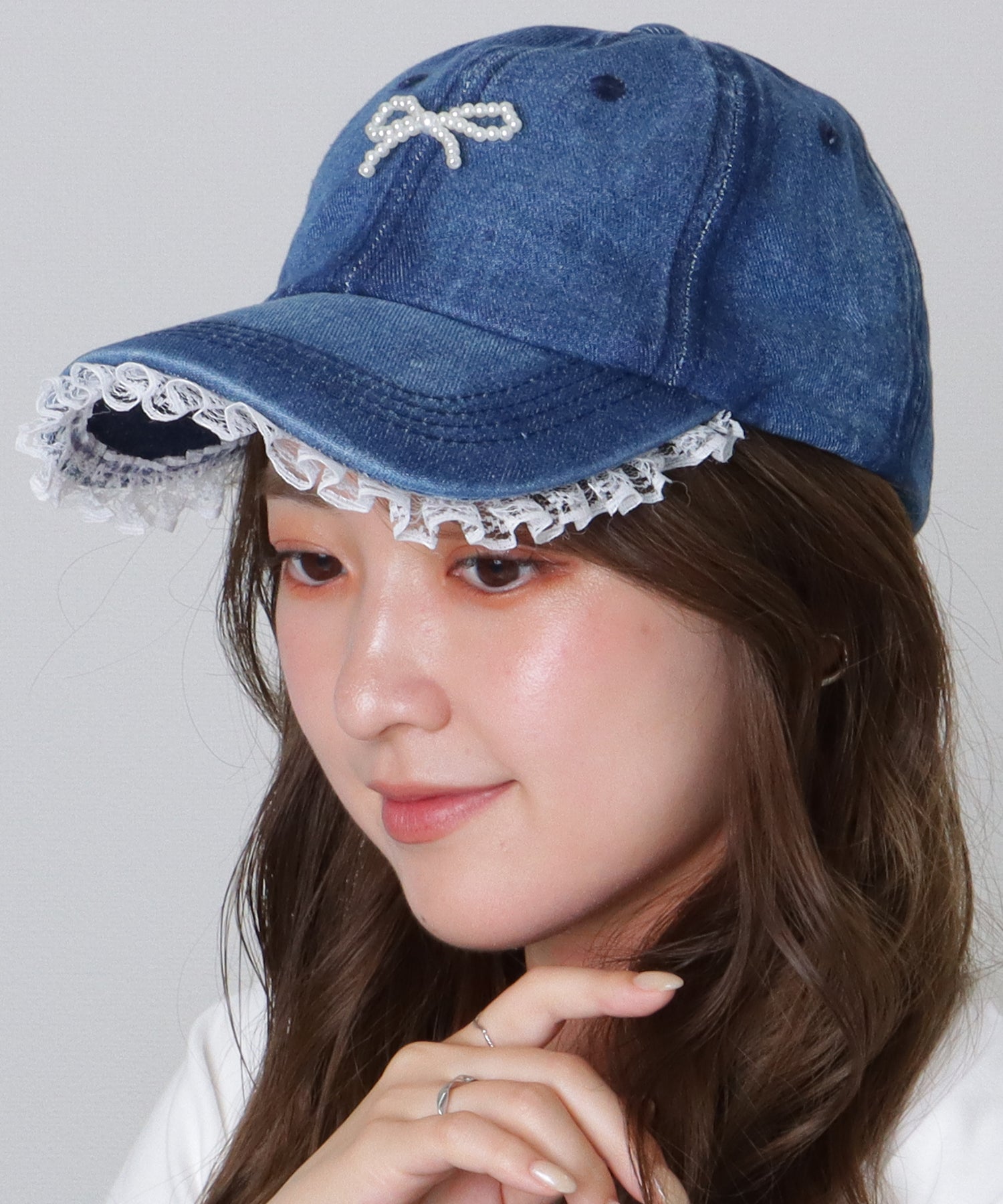 レースレディース Lace Ladies リボン チャーム付き レース フリル ベースボール デニム キャップ (ネイビー) ネイビー
