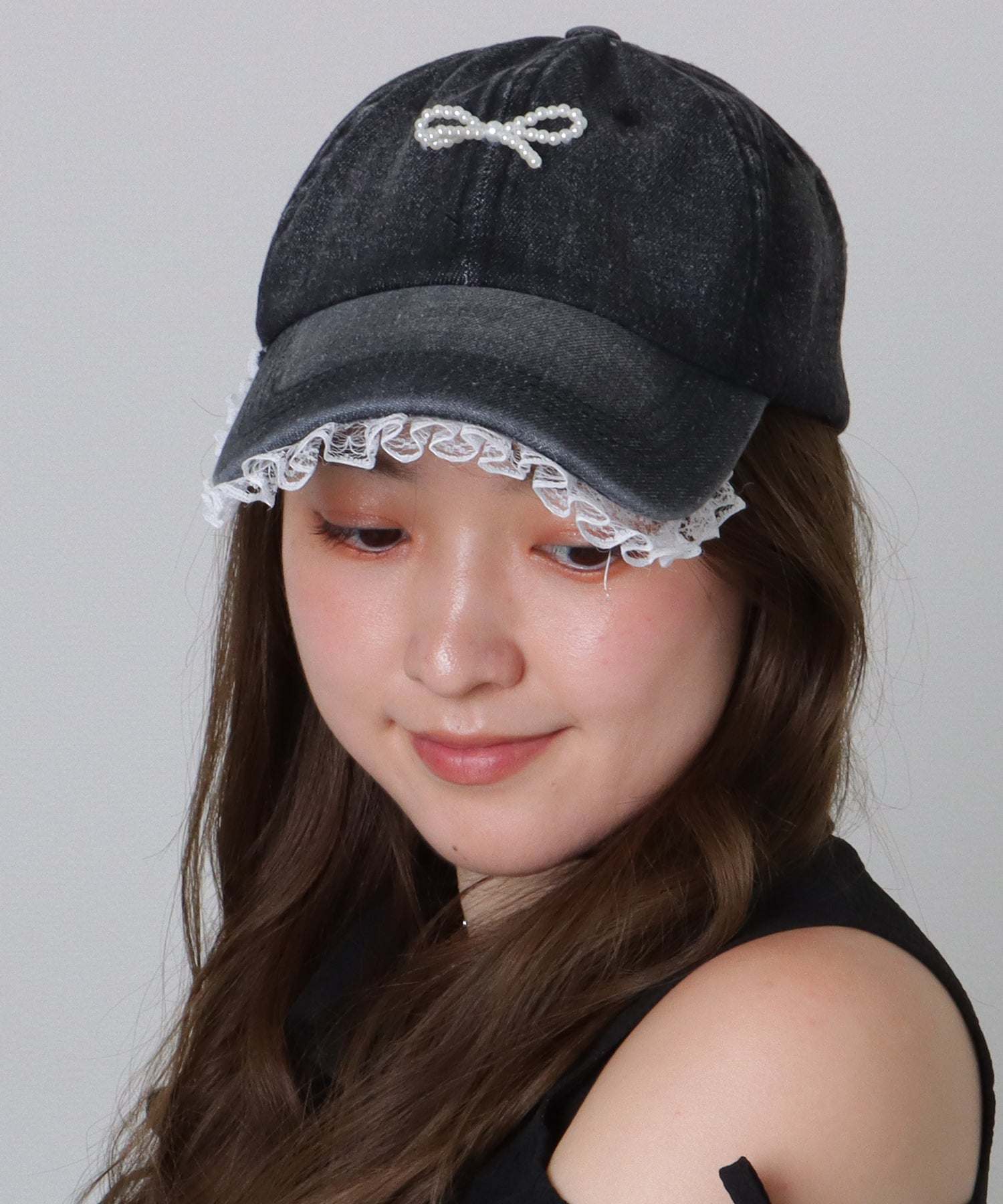 レースレディース Lace Ladies リボン チャーム付き レース フリル ベースボール デニム キャップ (ネイビー) ネイビー