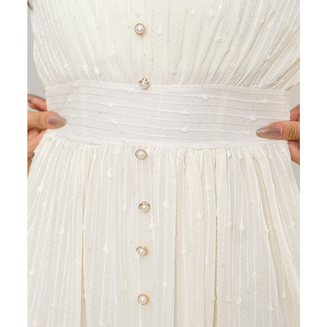 レースレディース Lace Ladies パフスリーブ スクエアVネック パール ボタン ワンピース