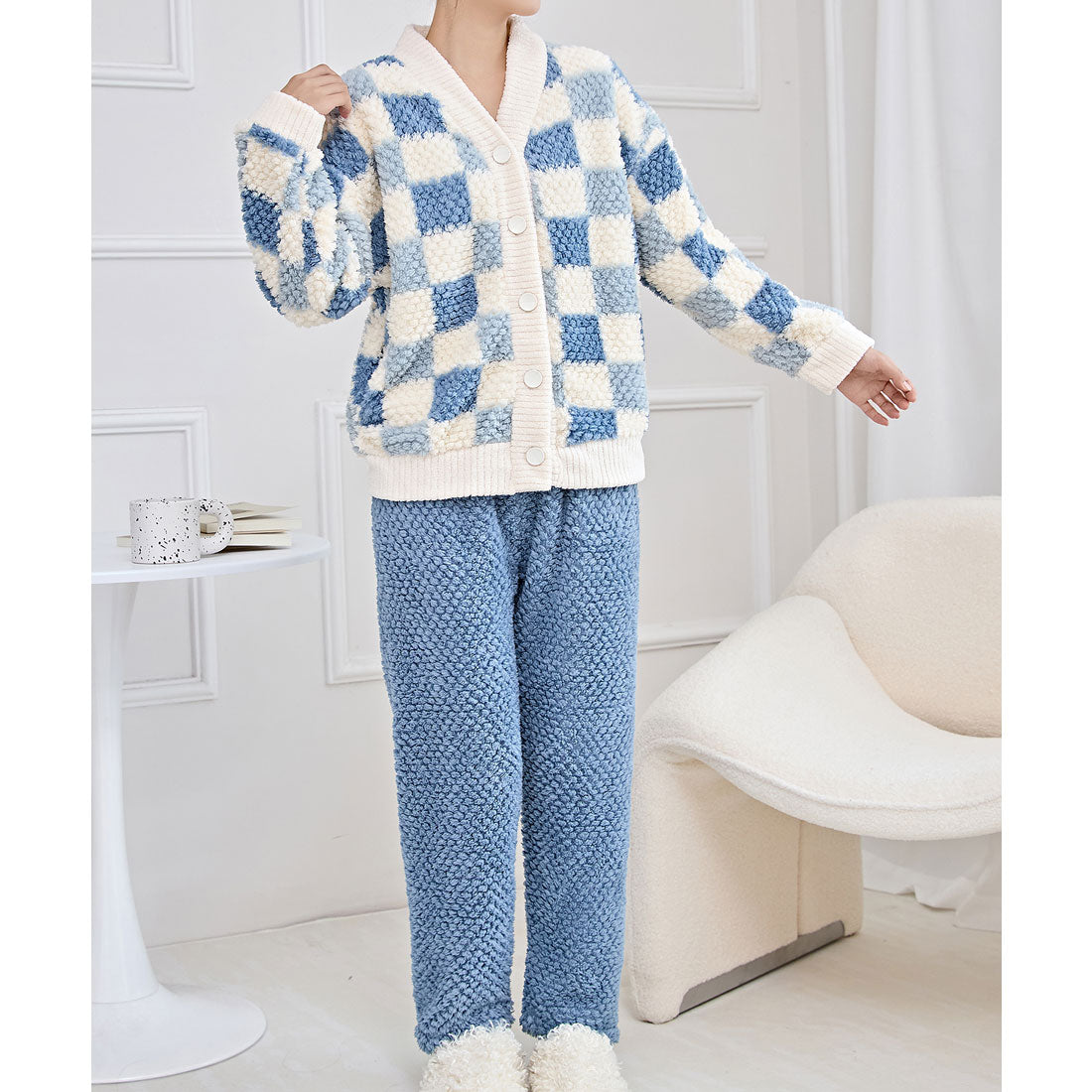 Race Ladies Lace Ladies Color Check V-Neck Fleece Loungewear