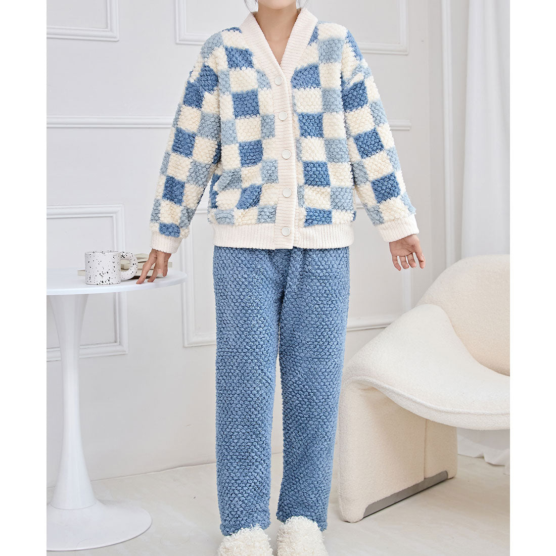 Race Ladies Lace Ladies Color Check V-Neck Fleece Loungewear