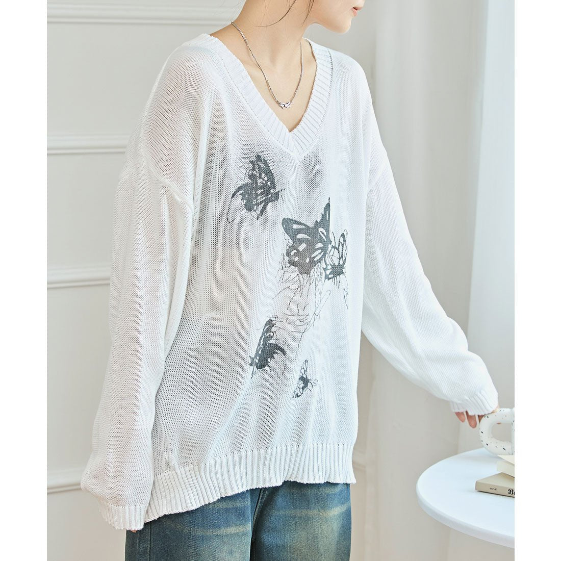 レースレディース Lace Ladies バタフライ柄 Vネック 長袖 ニット プルオーバー (ホワイト) ホワイト