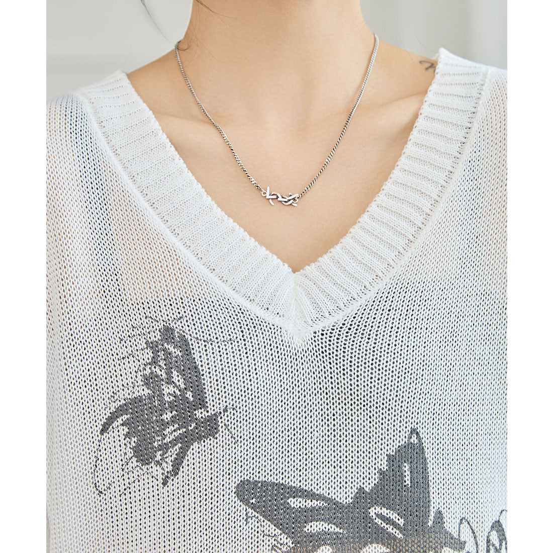 レースレディース Lace Ladies バタフライ柄 Vネック 長袖 ニット プルオーバー (ホワイト) ホワイト