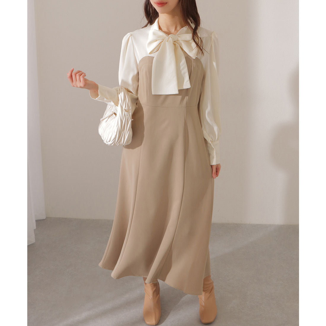 レースレディース Lace Ladies ボウタイ付き ハートネック ドッキング マキシ ワンピース (グレージュ) グレージュ