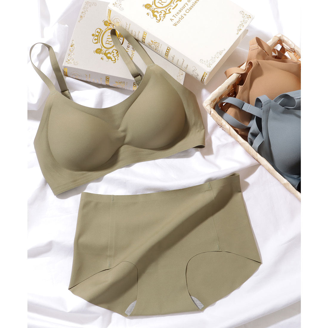 レースレディース Lace Ladies 【2点セット】 ソリッドカラー シームレス ブラ&ショーツ【返品不可商品】 (ブラック) ブラック