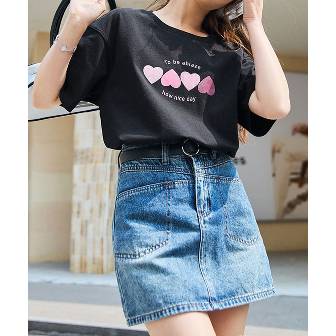 レースレディース Lace Ladies ロゴ ハート プリント クルーネック Tシャツ (ブラック) ブラック