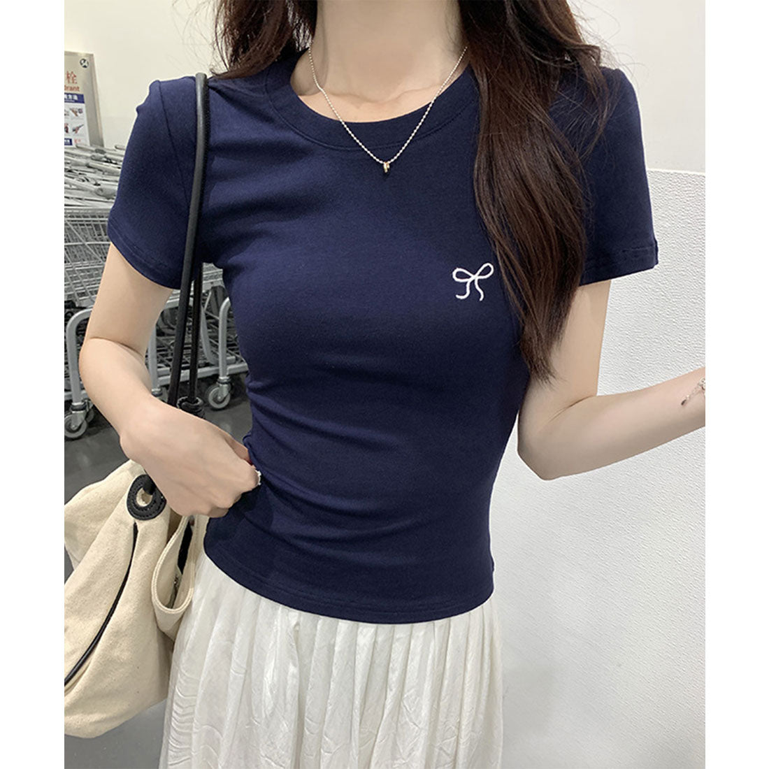 レースレディース Lace Ladies ワンポイント リボン刺繍 クルーネック 半袖 Tシャツ (ネイビー) ネイビー