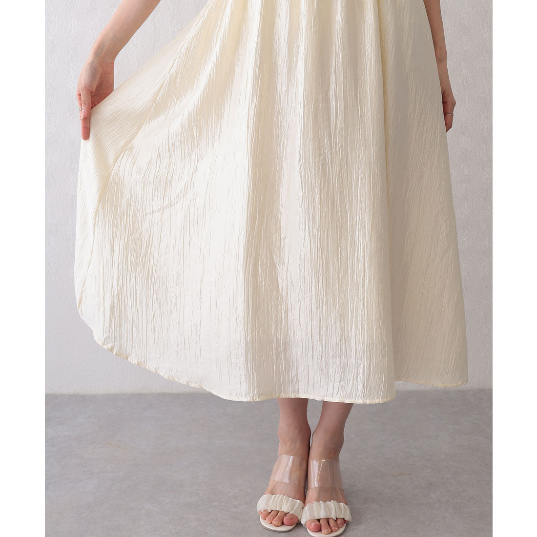 レースレディース Lace Ladies ホルターリボン付き パフスリーブ マキシ ギャザー ワンピース (アイボリー) アイボリー