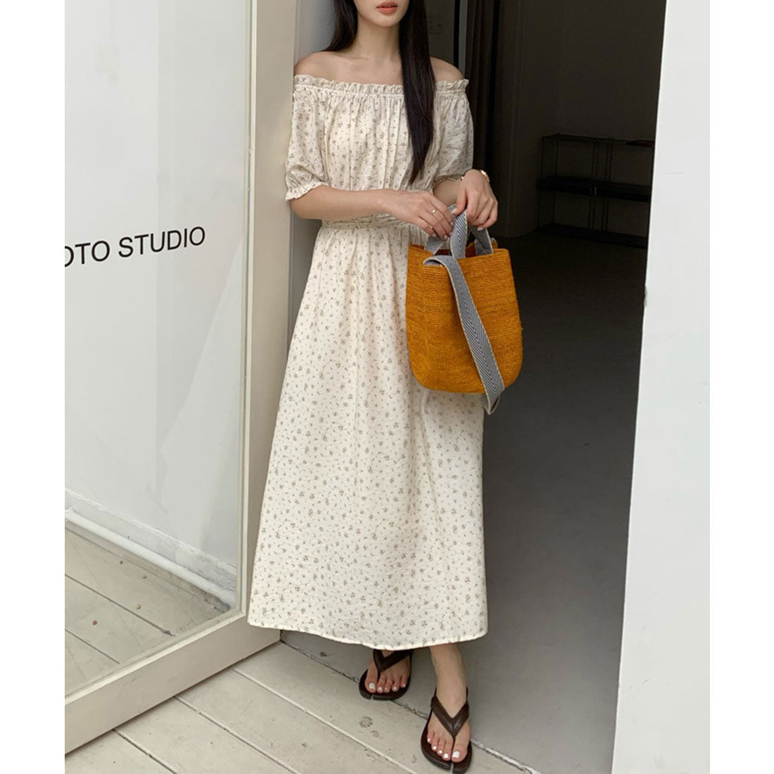 レースレディース Lace Ladies 小花柄 ギャザー オフショル パフスリーブ ロング ワンピース (アイボリー) アイボリー