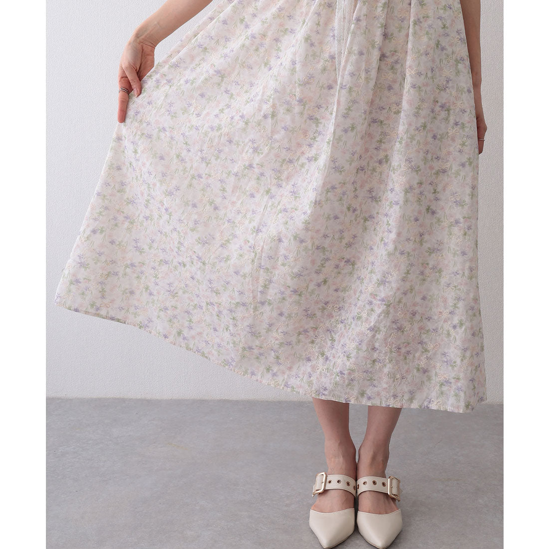 レースレディース Lace Ladies フロント レースアップ 花柄 ギャザー ワンピース (ブルー) ブルー