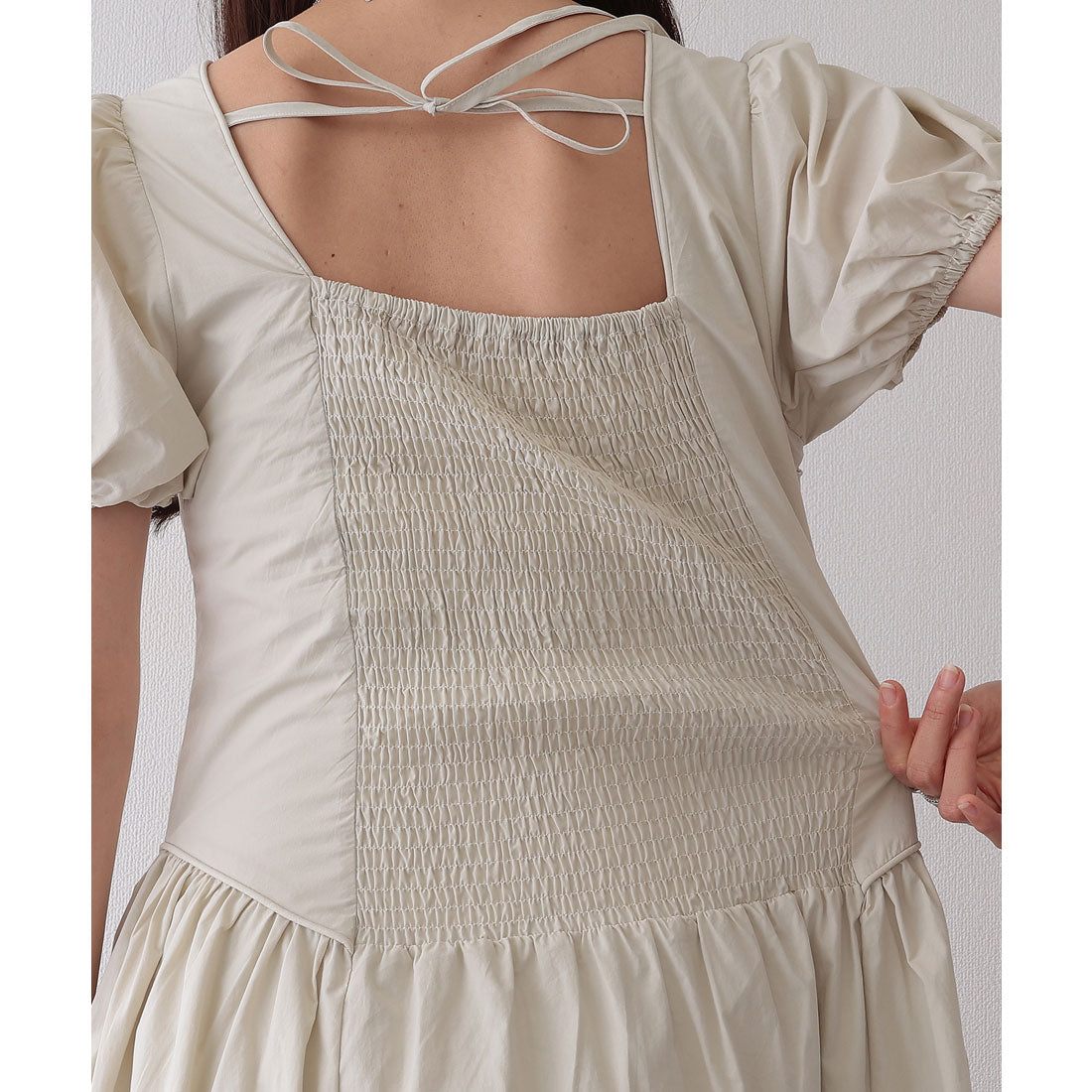 レースレディース Lace Ladies ソリッドカラー スクエアネック パフスリーブ ギャザー ワンピース (イエロー) イエロー