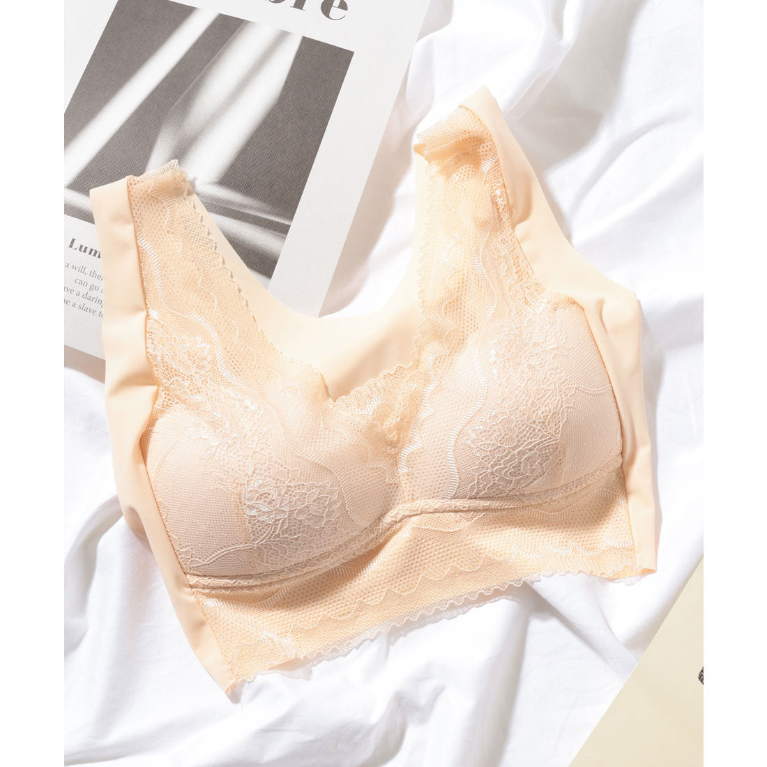 レースレディース Lace Ladies Vネック レース ドッキング ノンワイヤー ブラ (キャメル) キャメル