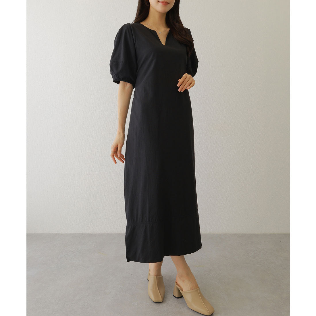 レースレディース Lace Ladies キーネック パフスリーブ マキシ スリット ワンピース (ブラック) ブラック