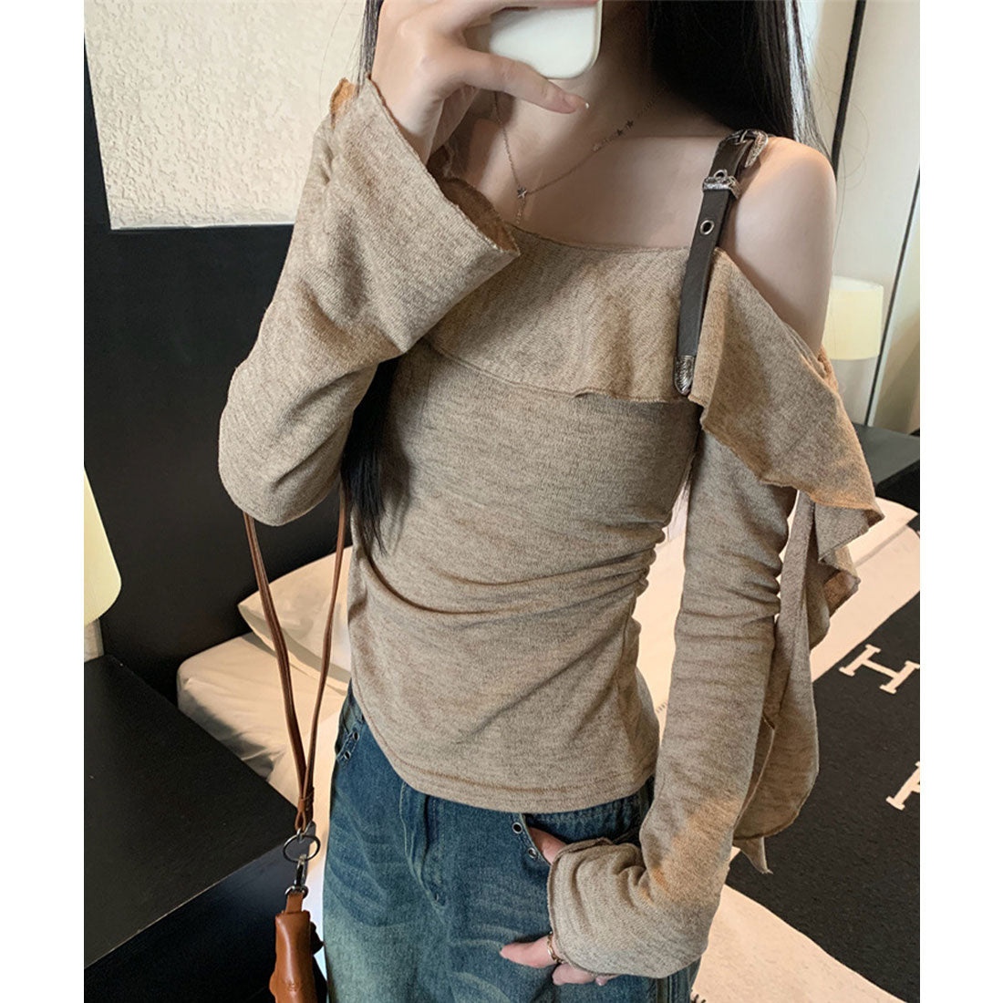 レースレディース Lace Ladies フリル ネック ワンショルダー 長袖 カットソー (モカ) モカ