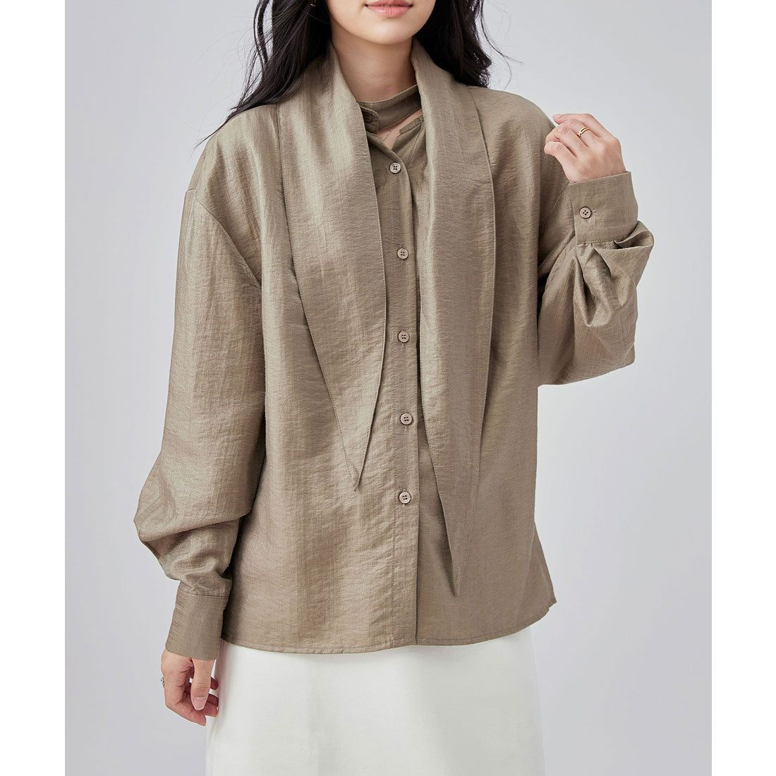 レースレディース Lace Ladies ボウタイ付き フロント ボタン 長袖 ブラウス (グレージュ) グレージュ