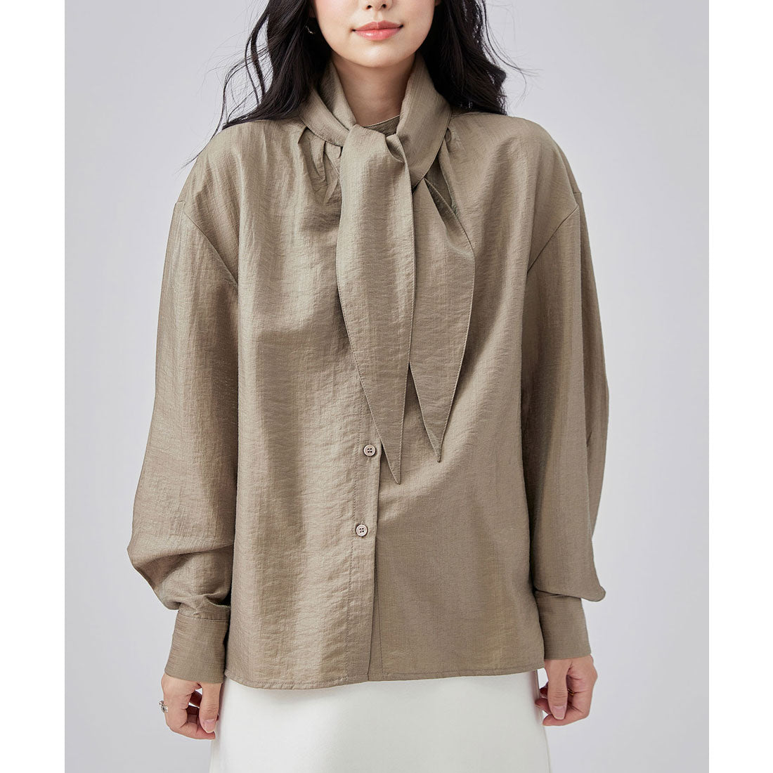 レースレディース Lace Ladies ボウタイ付き フロント ボタン 長袖 ブラウス (グレージュ) グレージュ