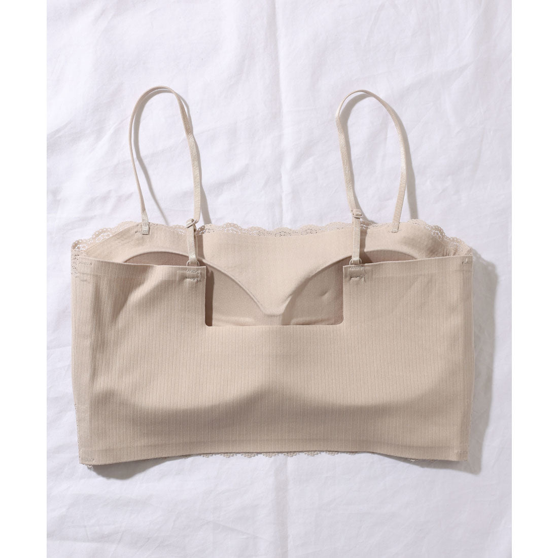 レースレディース Lace Ladies ソリッドカラー スカラップ スリム ノンワイヤー ブラジャー (ベージュ) ベージュ